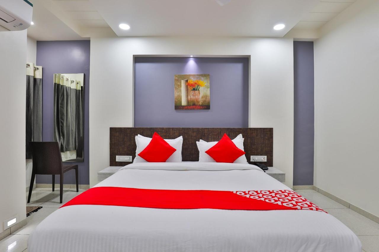 Oyo 23174 Hotel Parth Inn Dwārka Exteriér fotografie